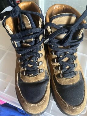 Blue and brown Lace-Up hiking boots